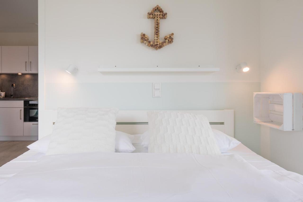 Ferienwohnung Ankerplatz No 7 Mit Blick Auf Den See ノルトシュトラント エクステリア 写真